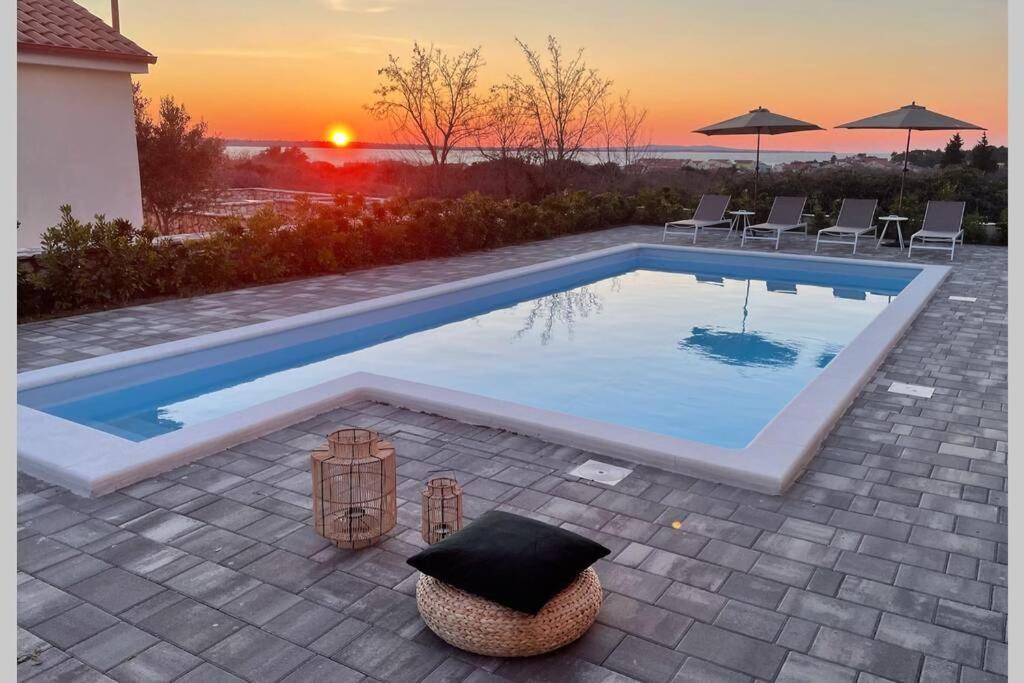 Villa Katarina - Grosser Pool Beheizt - Meerblick Vrsi Luaran gambar